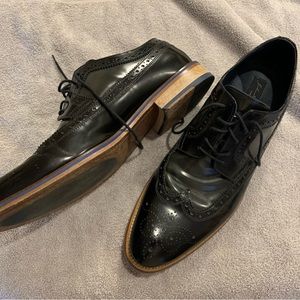 Mens 11 D Johnston & Murphy Black Wingtips Shoes Nice!!!!